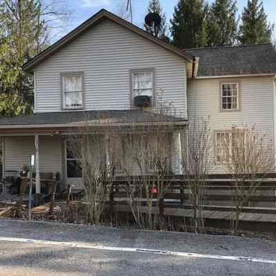 137 Barrytown Road