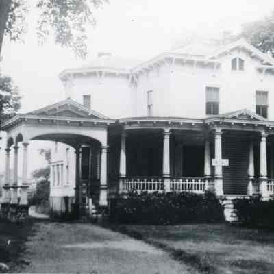 Griffing House on Mansion Row