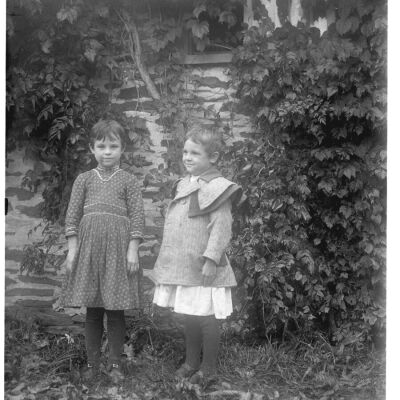 Two children of Proper family