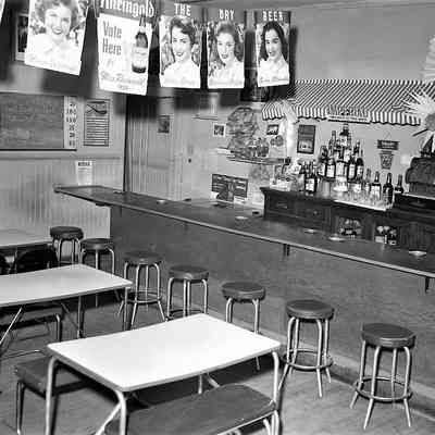 Cole and Mead Hotel bar with Starlets Posters, Tivoli, 1954
