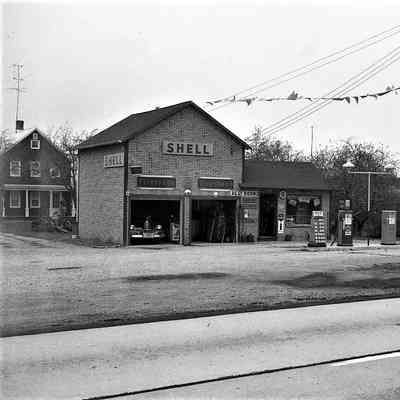 Ray Malone Shell Station