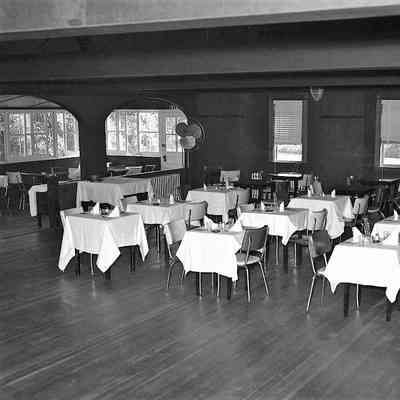 Holiday Inn Dining Area, Twin Lakes Elizaville, 1953