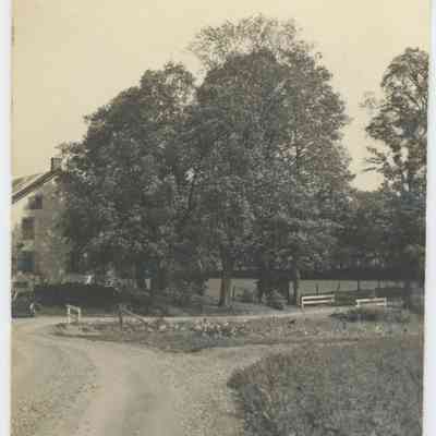 Looking north from Crestwood