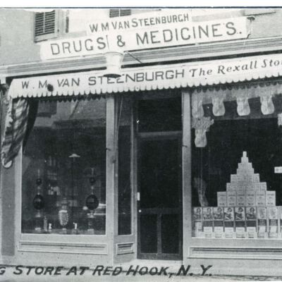 20-W. M. Van Steenburgh Drug Store in Conklin & Allendorf Building, c. 1900