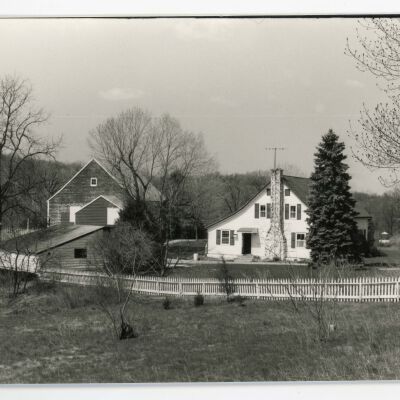 Cokertown Rd. Forbes House