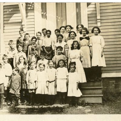Upper Red Hook Students c. 1913
