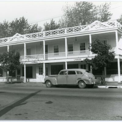 Red Hook Hotel with car in front, late 1930s