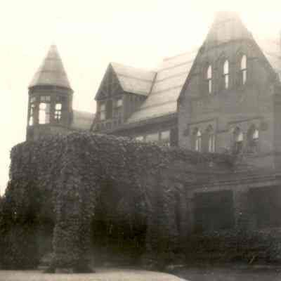 Mrs. George Kipp, Barrytown, N.Y.