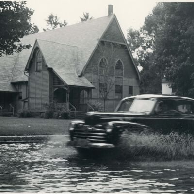 South Broadway flood in front of Lutheran Parish House, Sept. 1946
