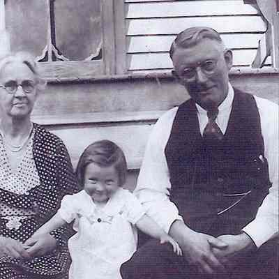 Shirley Doyle with Grandma and Grandpa
