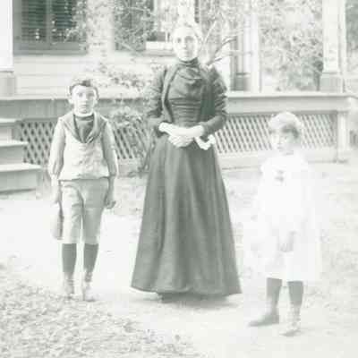 Nevada (Nena), Roscoe & Marion Teator