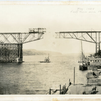 Construction of the Poughkeepsie Train Bridge, May 1888.
