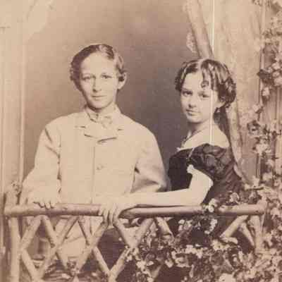 Unknown Children (2)