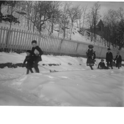 Children walking along Old Post Road North