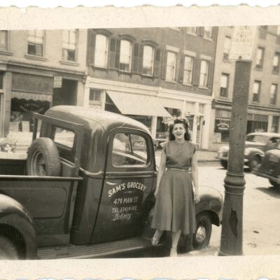 "Sam's Grocery"
