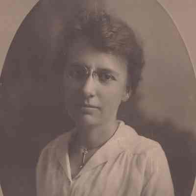 Dorothy Drew Hayes?