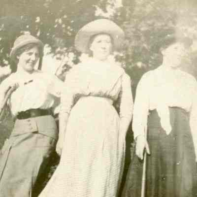 Mary Potts Kerley, Sarah Ida Sagendorf Lennox, and Isora Potts