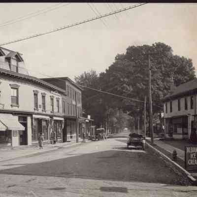 22-East Market Street, Aucock Bros. Store in Conklin & Allendorf Building, early 20th century