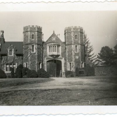 Ward Manor GateHouse