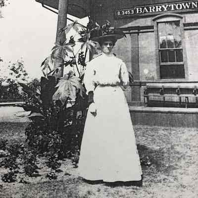 Woman in front of Barrytown station