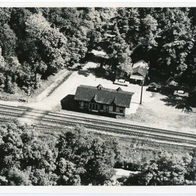 Barrytown Rail Station