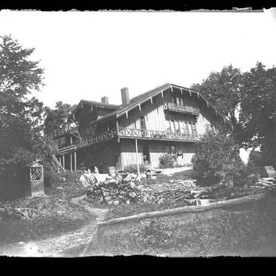 Swiss Cottage Annandale