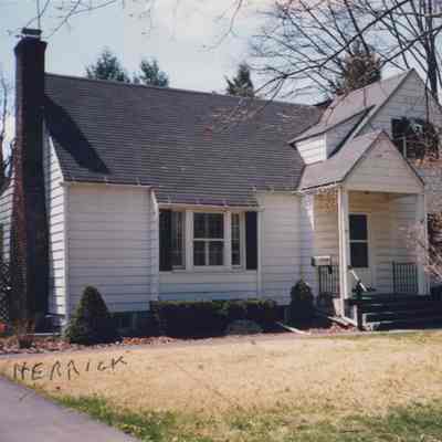74 West Market Street - 1999