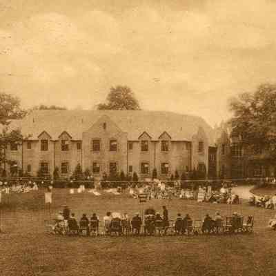 Annual Circus, Ward Manor