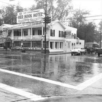 Red Hook Hotel, 1961