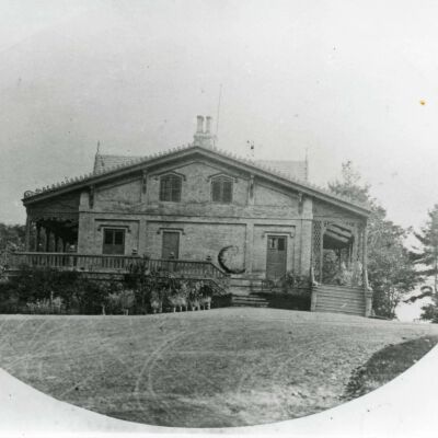 Cruger House