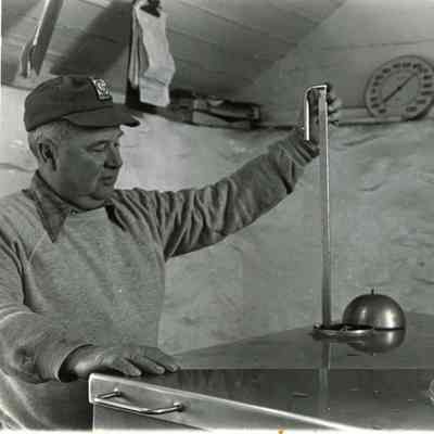 Irving Allan Fraleigh testing milk