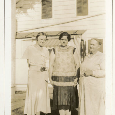 Minkler Family on Montgomery St.