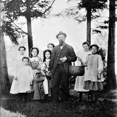 Francis C. Post, Unidentified Girls