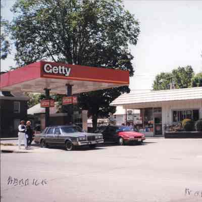 Getty Gas Station - 1999