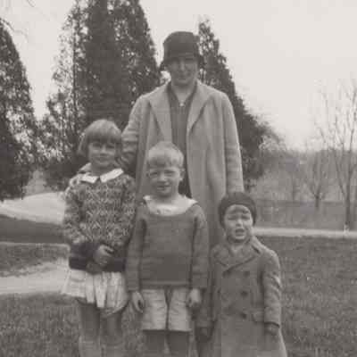 Fay Mead with three children