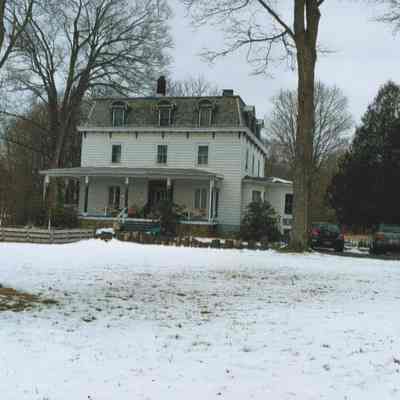 25 Fisk St. Information