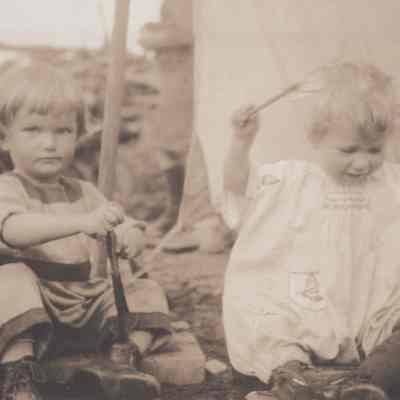 Elizabeth Mead and Jane in the sandbox, Aug 1925