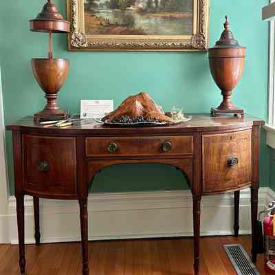 Sideboard