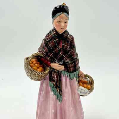 Royal Doulton Figurine "The Orange Lady"