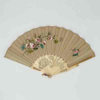 Cream Satin Floral Fan