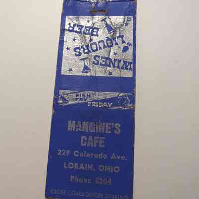 Mangine's Cafe