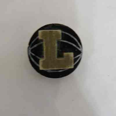 Button, Sports