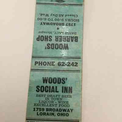 Woods Barber Shop/Woods Social Inn