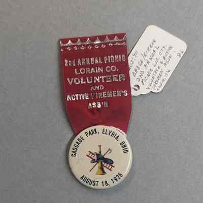Pin, Ribbon