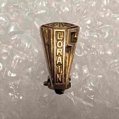 Pins, Award