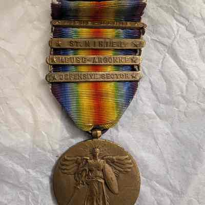 Pin, WWI Victory