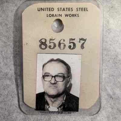 Badge, Employee