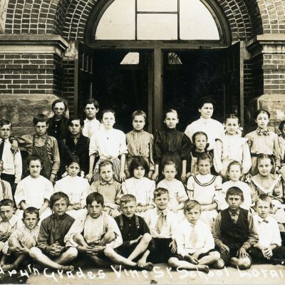 Postcard, Picture