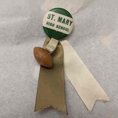 Button, School