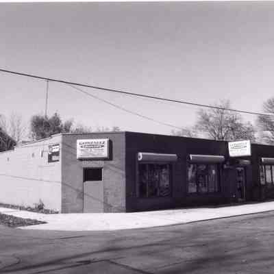 Gonzalez Grocery
